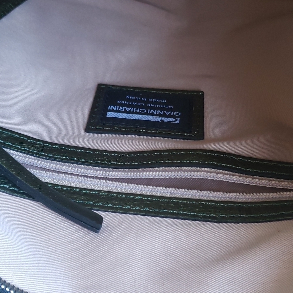 Metallic green gianni chiarini soft leather purse - Picture 4 of 7